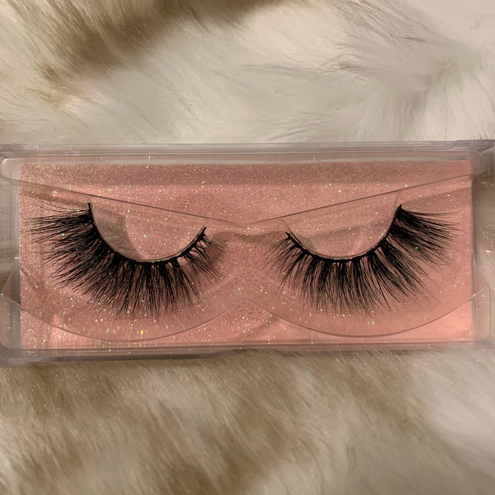 Lashes